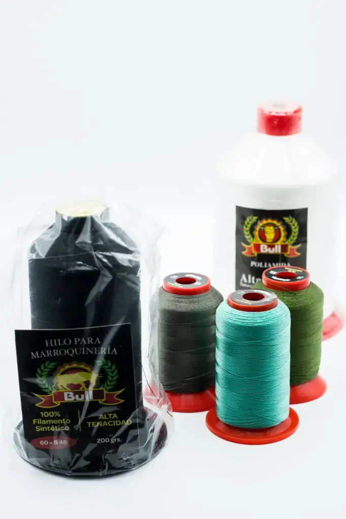 Hilo Bull 200gr Calibre 40-60 (Blanco)